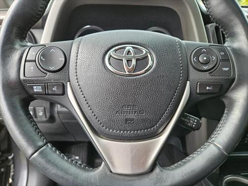 2017 Toyota RAV4 Platinum