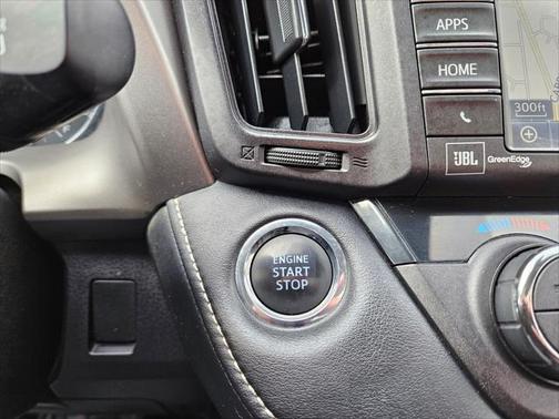 2017 Toyota RAV4 Platinum