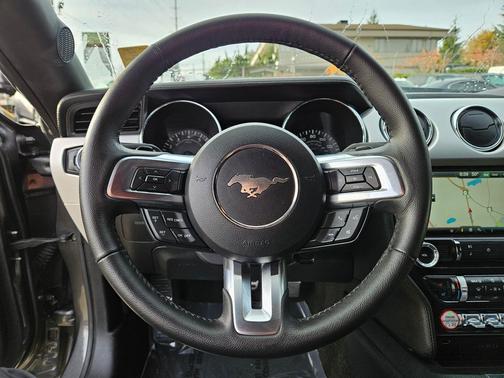 2015 Ford Mustang EcoBoost Premium