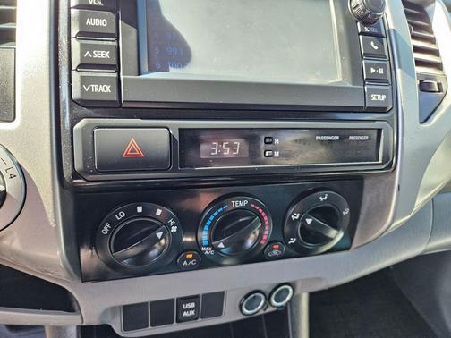 2013 Toyota Tacoma Base