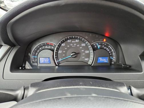 2013 Toyota Camry LE