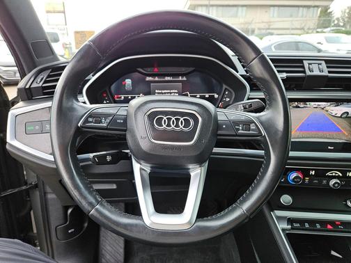 2019 Audi Q3 2.0T S line Premium Plus