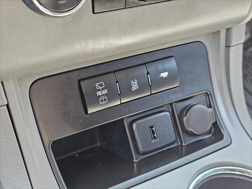 2016 Chevrolet Traverse LS