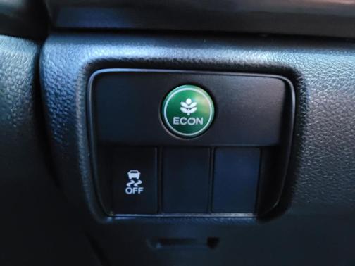 Photo 3 of 25 of 2016 Honda Accord EX