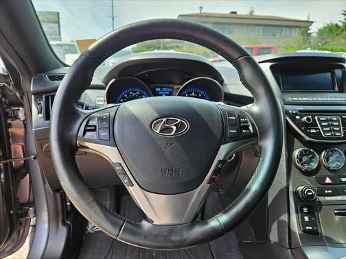 2016 Hyundai Genesis Coupe 3.8 Base
