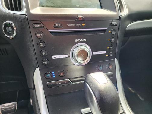 2018 Ford Edge Sport