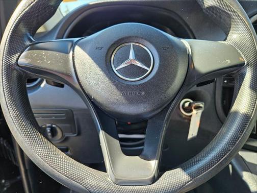 2019 Mercedes-Benz Metris Base