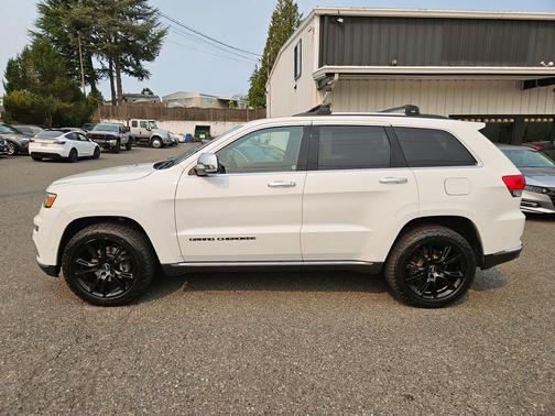 2017 Jeep Grand Cherokee Summit