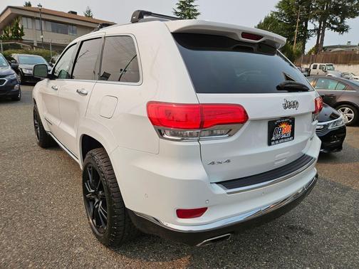 2017 Jeep Grand Cherokee Summit
