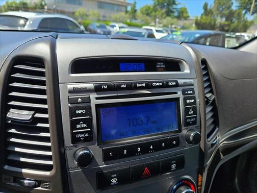 2012 Hyundai SANTA FE GLS