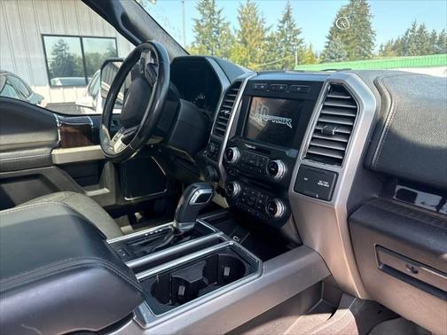 2017 Ford F-150 Platinum