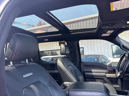 2017 Ford F-150 Platinum