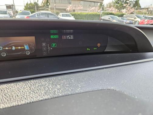 2020 Toyota Prius XLE