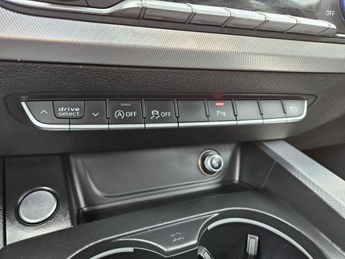 2017 Audi A4 2.0T Premium