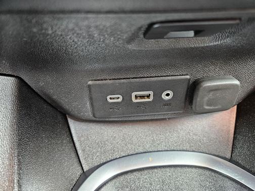 2021 Chevrolet Malibu FWD LT