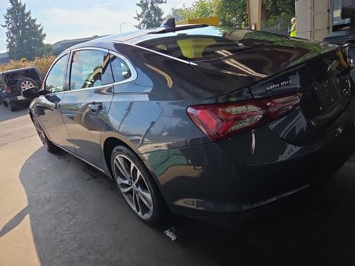2021 Chevrolet Malibu FWD LT