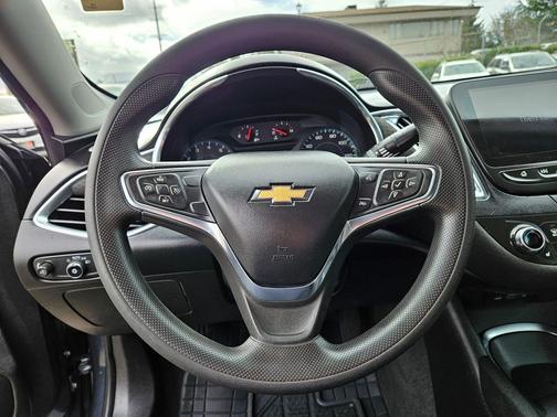 2021 Chevrolet Malibu FWD LT