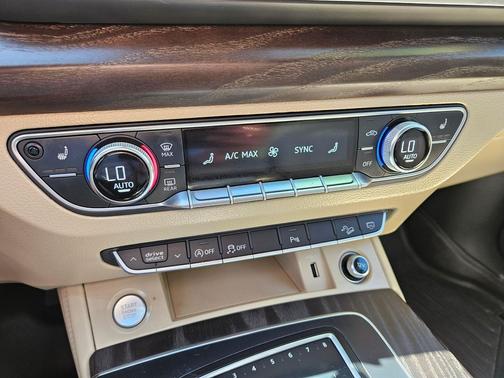 Ibis White 2018 Audi Q5 2.0T Tech Premium
