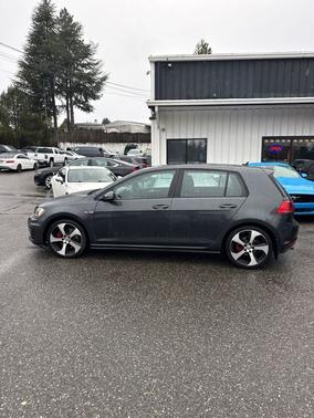 2016 Volkswagen Golf GTI 2.0T Autobahn 4-Door