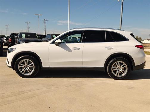 2024 Mercedes-Benz GLC 300 Base