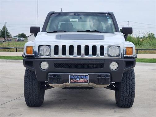 2009 Hummer H3T Luxury Edition