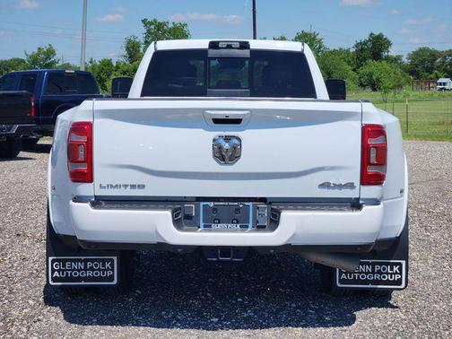 Bright White Clearcoat 2024 RAM 3500 Limited Crew Cab 4x4 8' Box