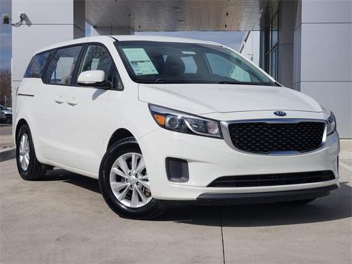 2016 Kia Sedona L