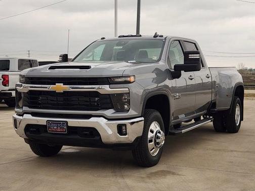 2026 Chevrolet Silverado 3500 LT