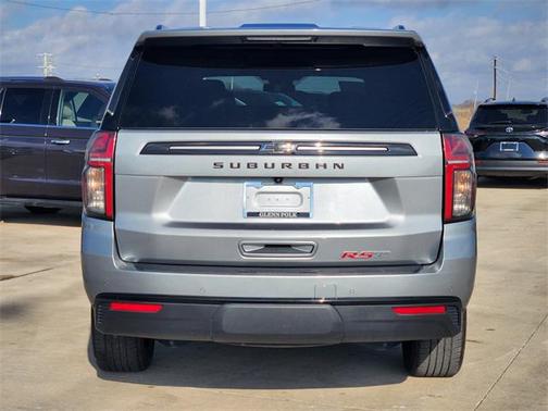 2024 Chevrolet Suburban RST