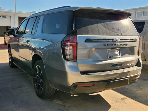 2024 Chevrolet Suburban RST