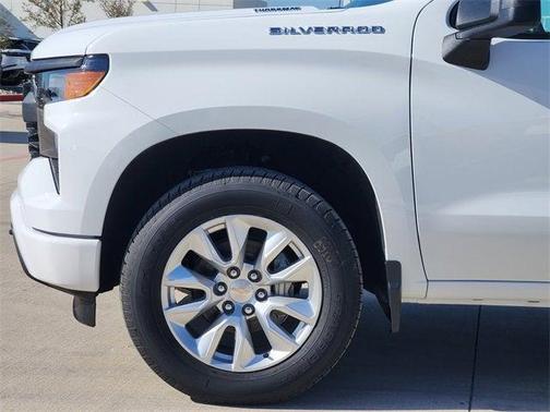 2026 Chevrolet Silverado 1500 Custom