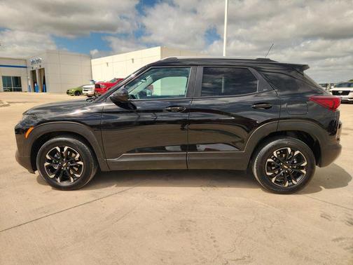 Black Metallic 2023 Chevrolet Trailblazer LT