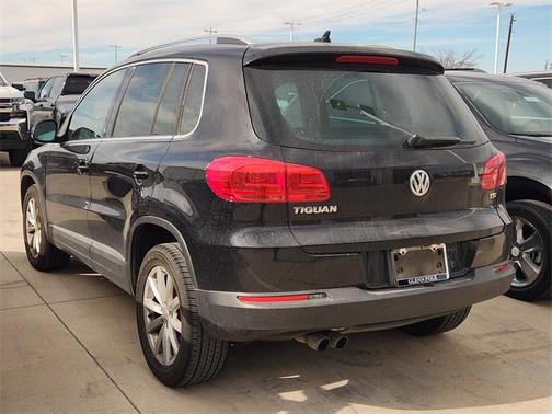 2017 Volkswagen Tiguan 2.0T Wolfsburg Edition