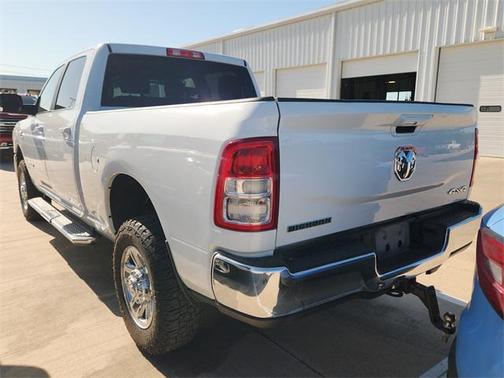 2022 RAM 2500 Big Horn Crew Cab 4x4 6'4' Box