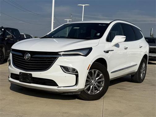 2022 Buick Enclave FWD Essence