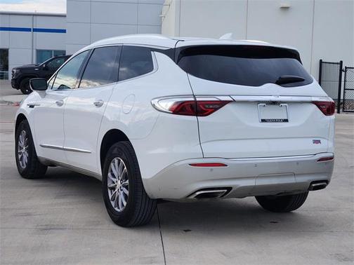 2022 Buick Enclave FWD Essence