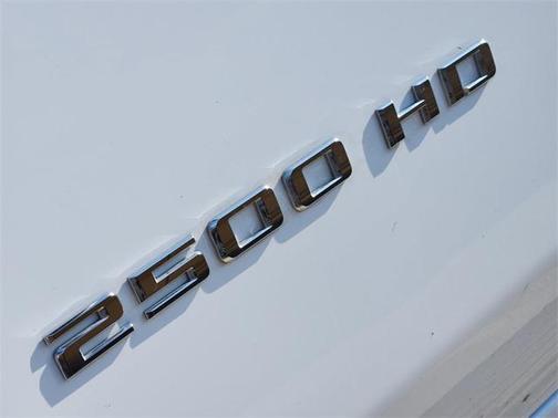 2024 Chevrolet Silverado 2500 Custom