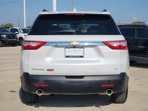 2021 Chevrolet Traverse LT Cloth