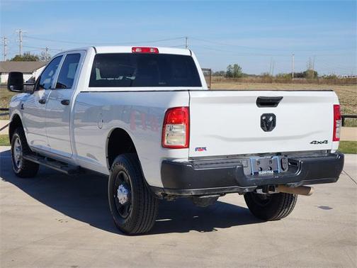 2024 RAM 2500 Tradesman Crew Cab 4x4 8' Box