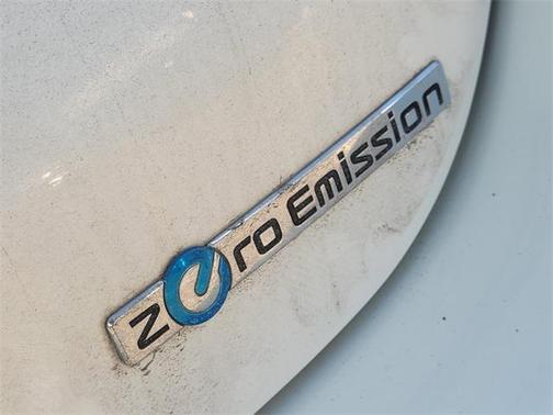 2016 Nissan Leaf SL
