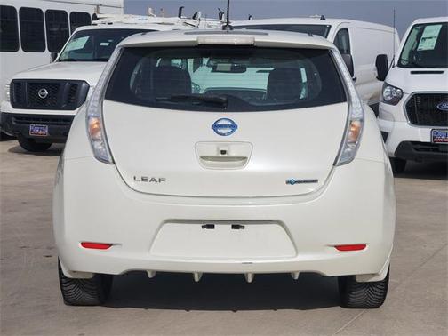 2016 Nissan Leaf SL