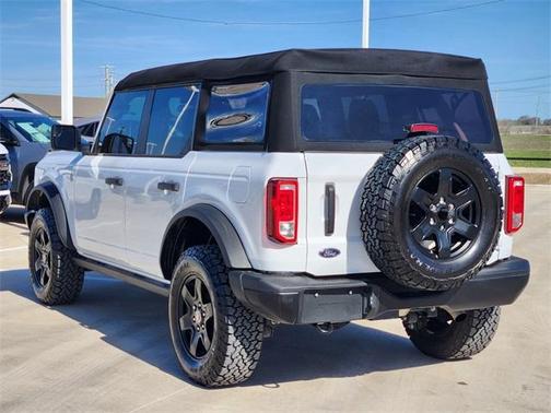 2024 Ford Bronco Black Diamond