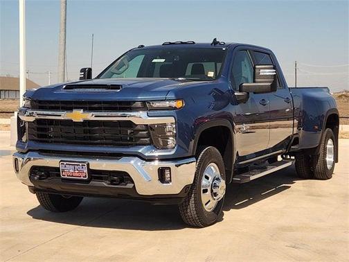 2026 Chevrolet Silverado 3500 LT