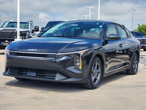 Interstellar Gray 2025 Kia K4 LXS