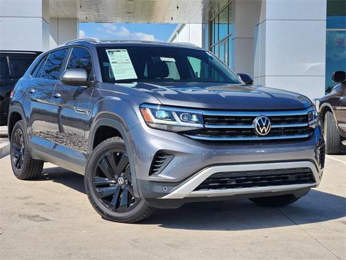 2022 Volkswagen Atlas Cross Sport 2.0T SE w/Technology 4MOTION