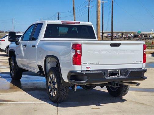 2025 Chevrolet Silverado 2500 Custom