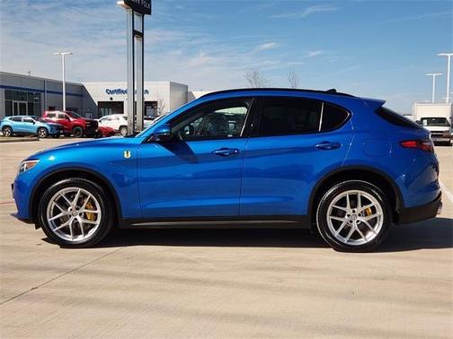 2019 Alfa Romeo Stelvio Ti Sport