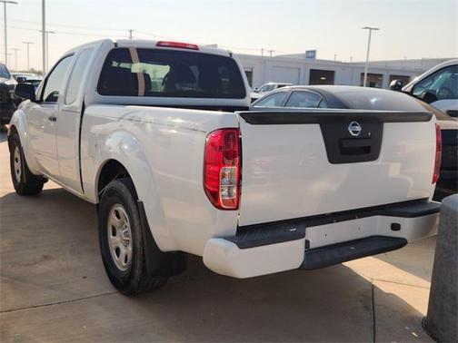2021 Nissan Frontier S