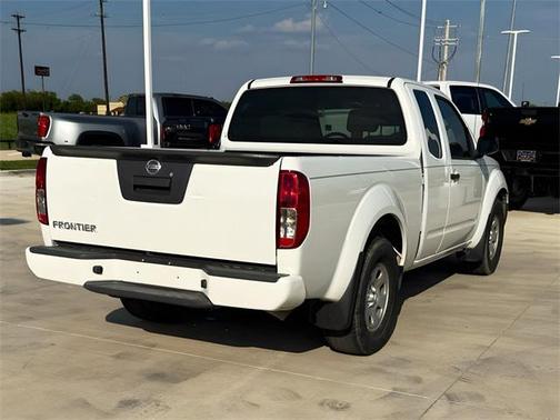 2021 Nissan Frontier S
