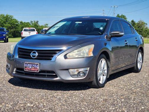 Gun Metallic 2015 Nissan Altima 2.5 SV